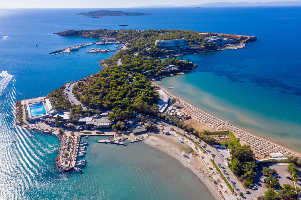 Παραθαλάσσια θέα στη Βούλα και τη Νότια Αθηναϊκή Ριβιέρα